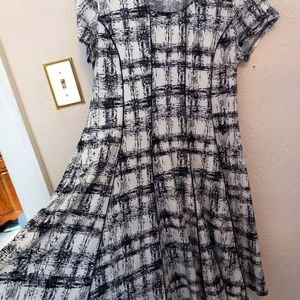 Sami & Jo white with black plaid size large dress.